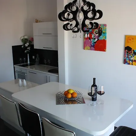 Luxury Penthouse With Sea View * Makarska